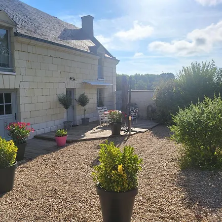 Gite Le Charme Cinais Exterior photo